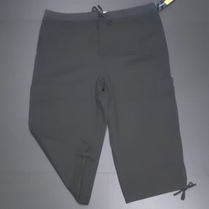 Westbound Petites Black Capris Size 16P